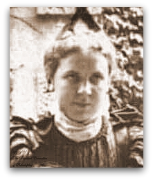 sepia picture of Mary Daily as a young woman, head shot